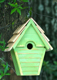 Heartwood Wren-in-the-wind Birdhouse